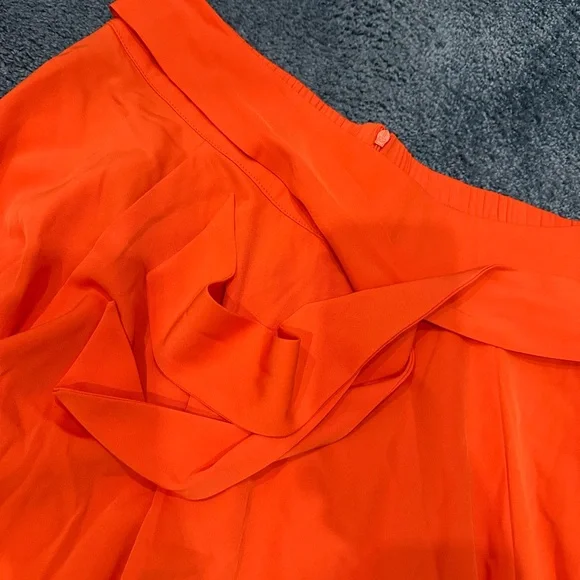 Women's tie-front orange flowy skirt - Picture 2 of 4